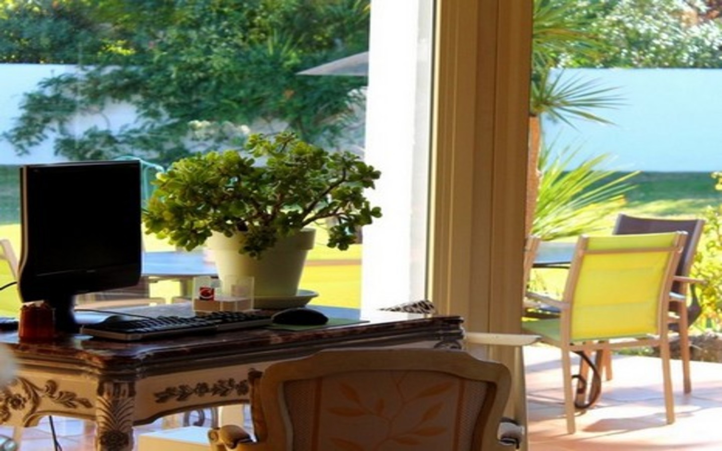 The Aliz Villa