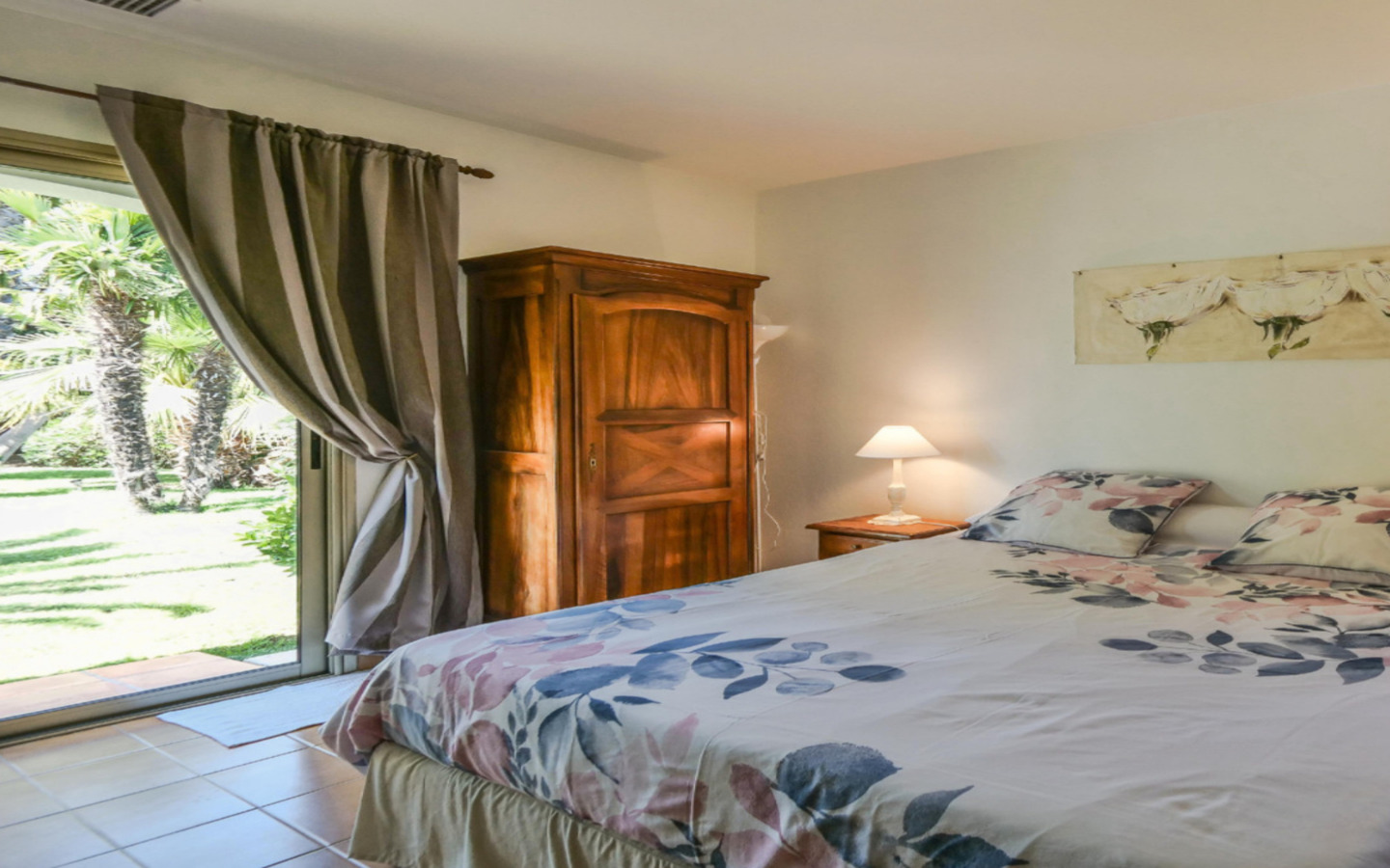 The Aliz Villa