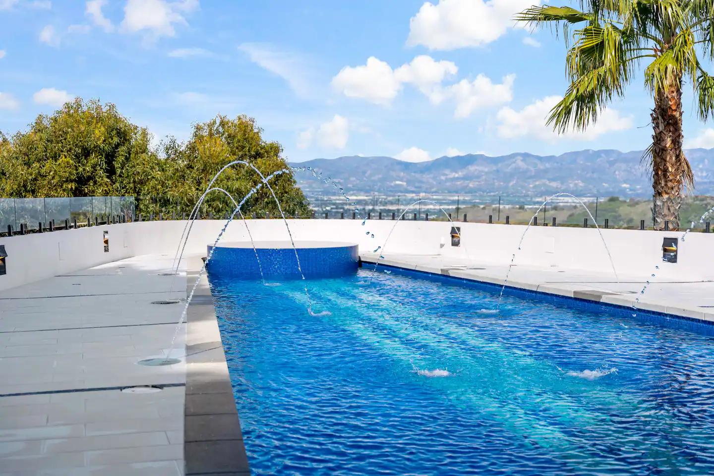 The Yacht Mansion