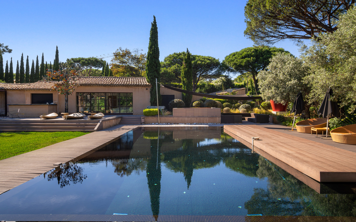 Luxury villa rental St Tropez