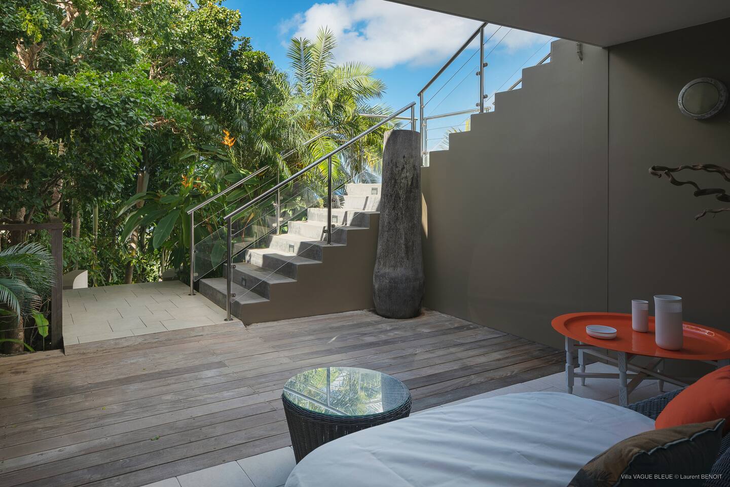 The Vague Bleue Villa by Nightfall Group - Discover a