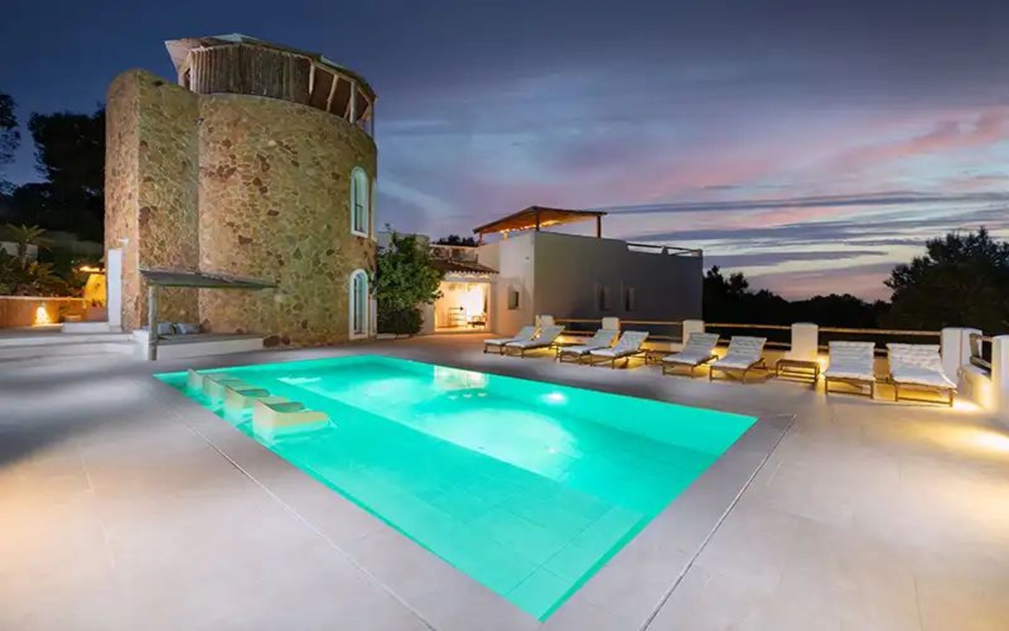 The CanTaika Villa