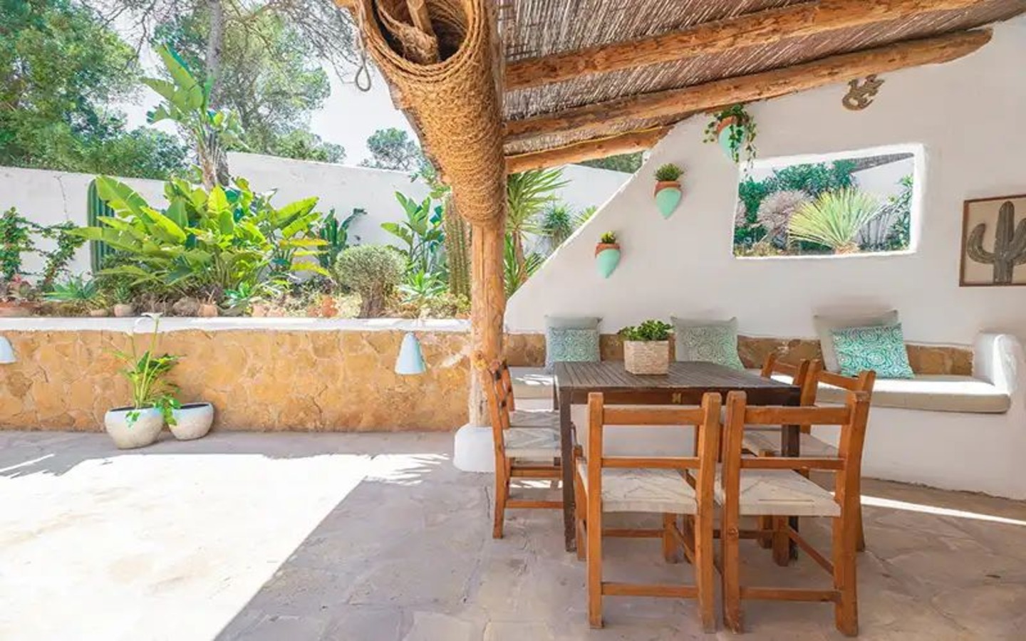 The CanTaika Villa