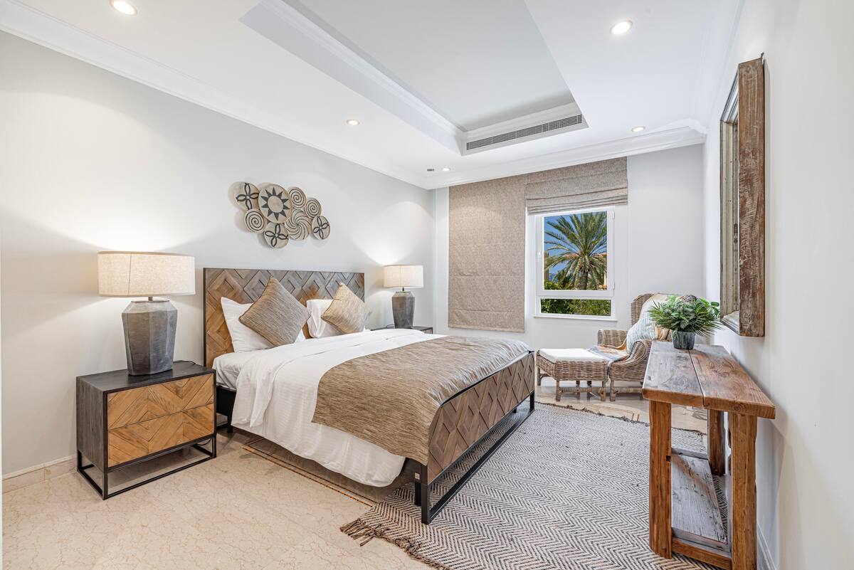 Frond M Villa