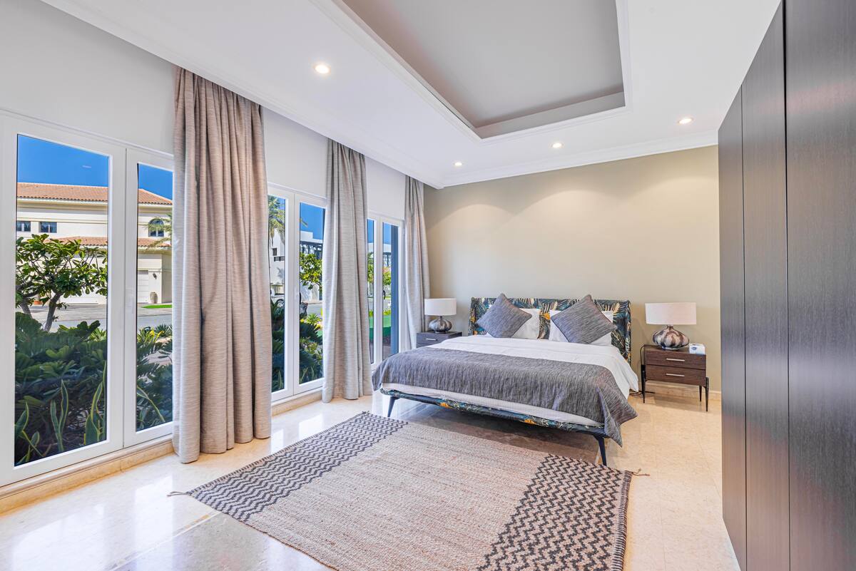 Frond M Villa