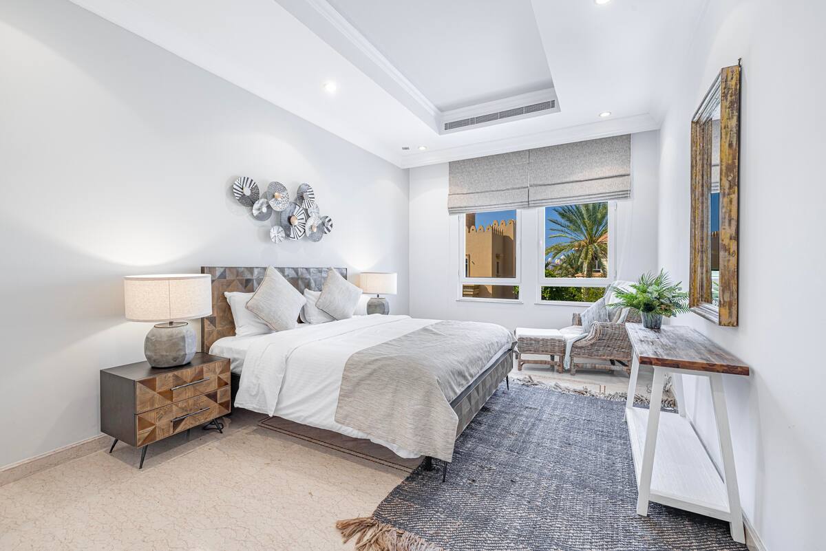 Frond M Villa