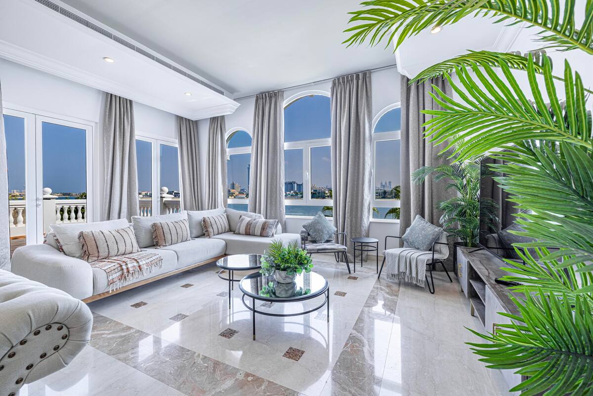Frond M Villa