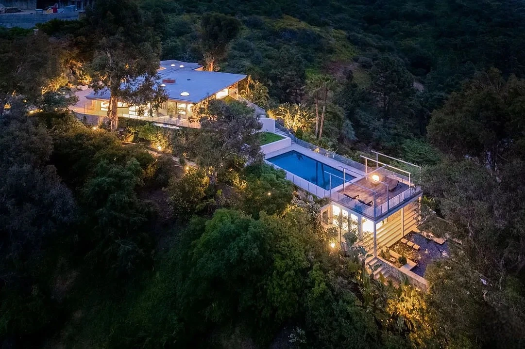 exclusive villa rental