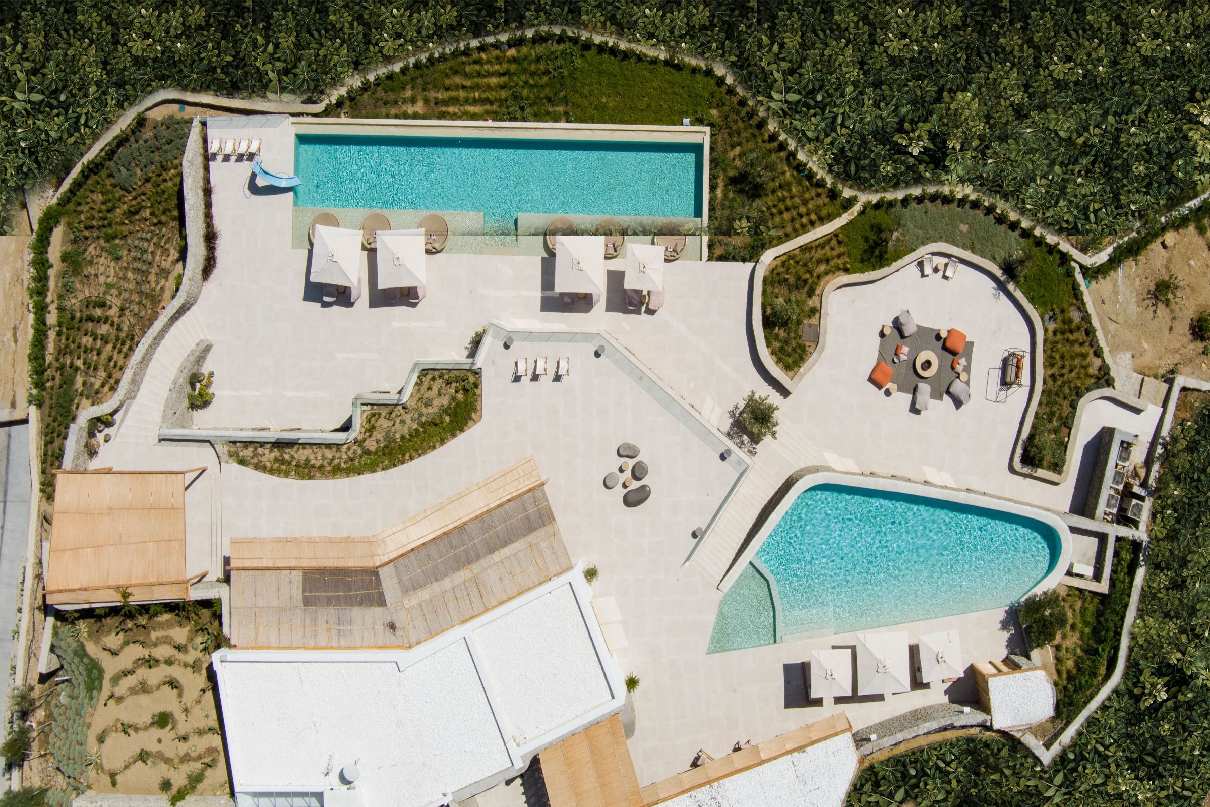 The Psarou Villa