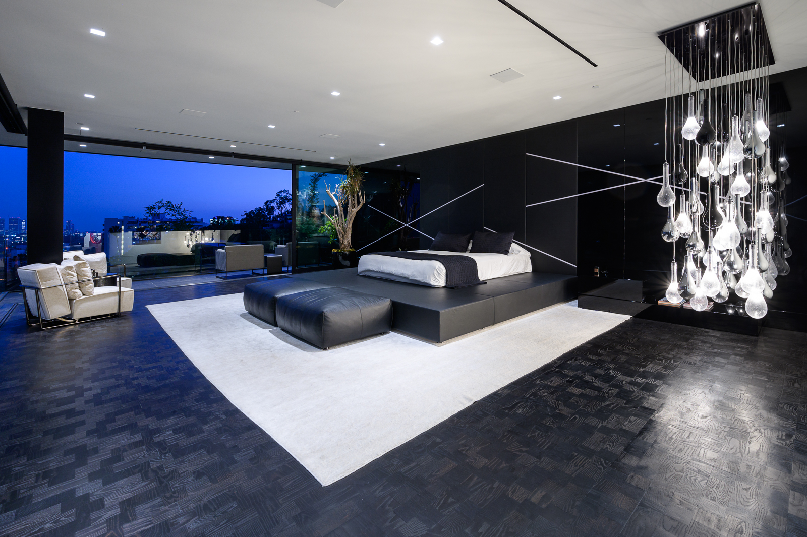 The London Mansion