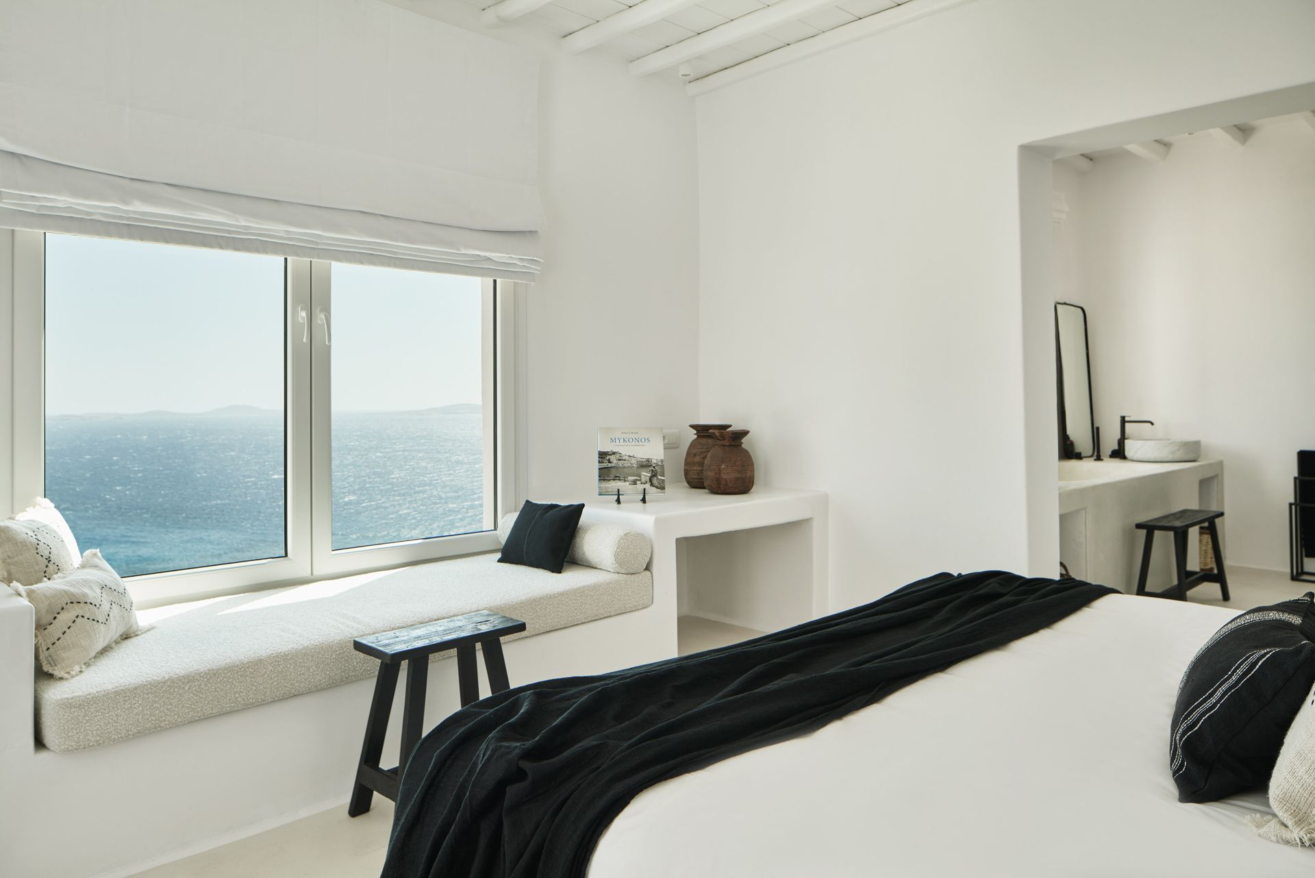 The Piscine Villa