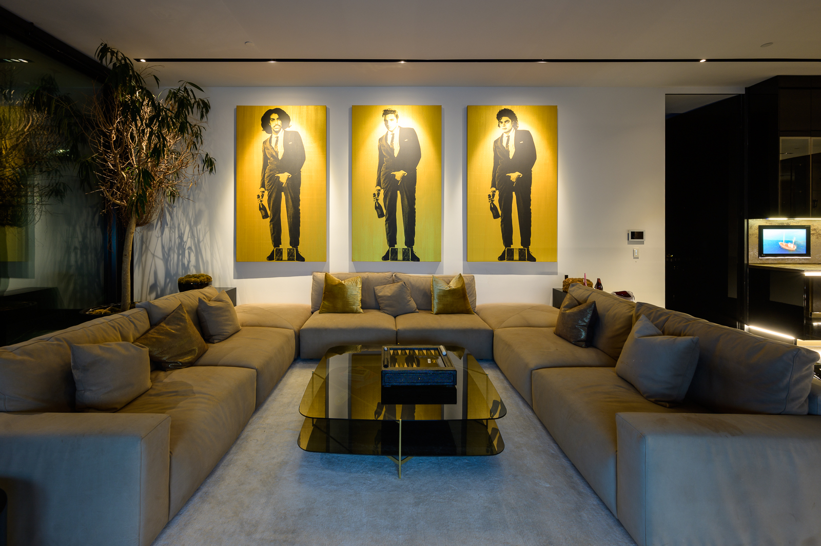 The London Mansion