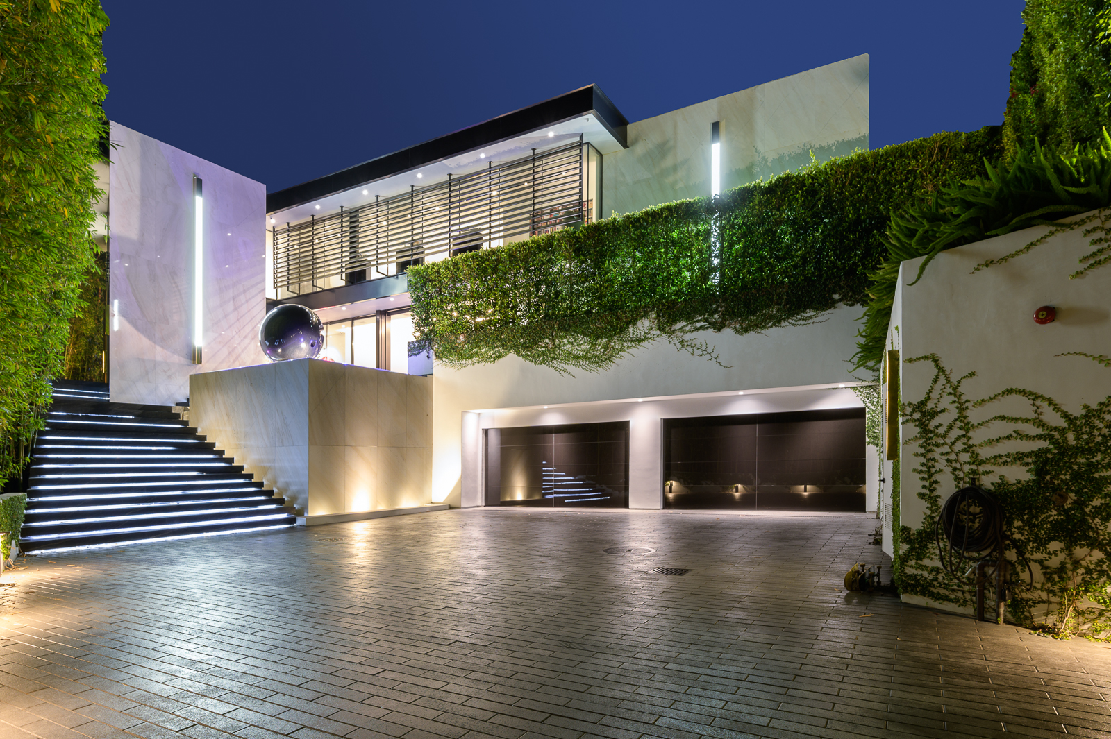 The London Mansion