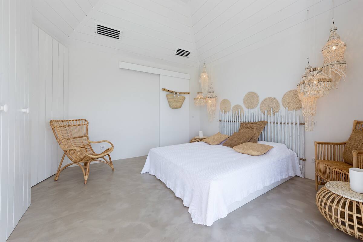 The Ixfalia Villa