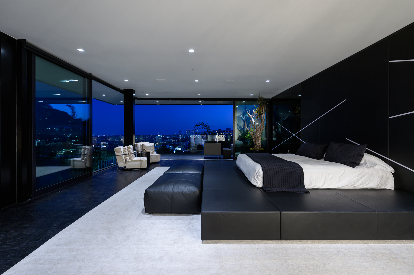 The London Mansion