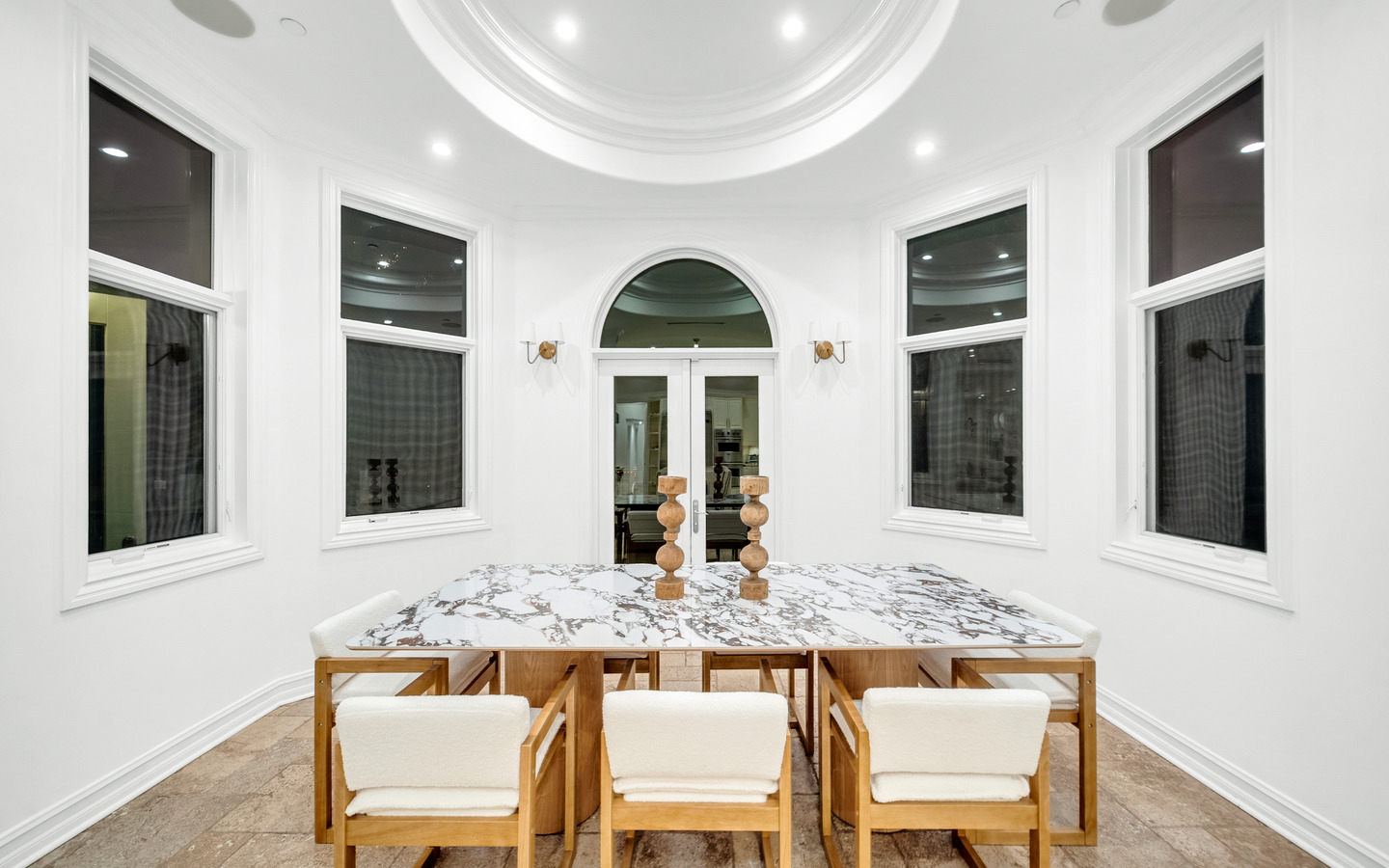 The Ysidora Villa