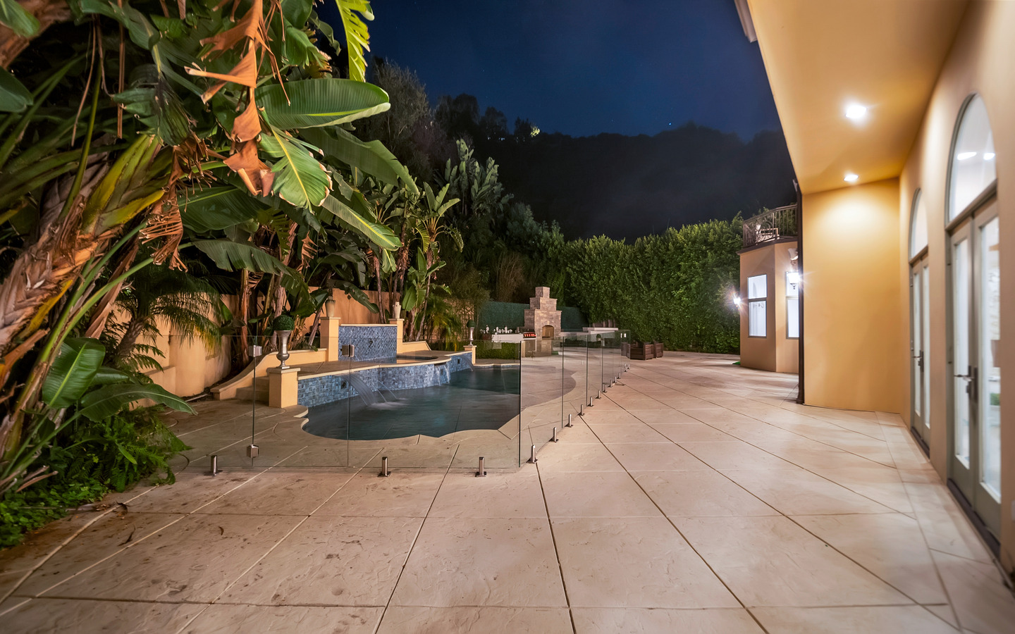 The Ysidora Villa