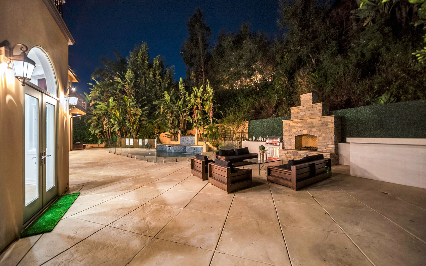 The Ysidora Villa