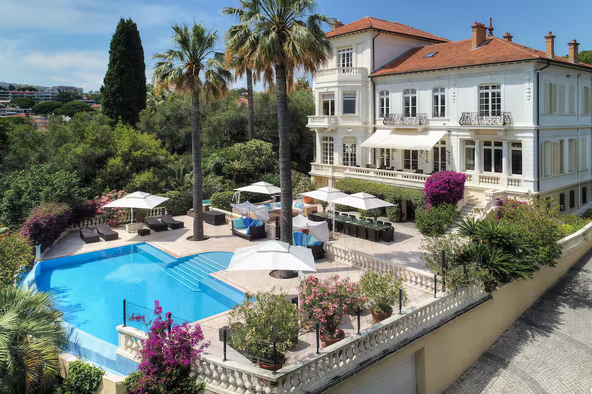 The Alla Villa