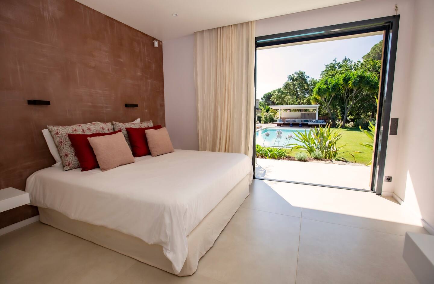 The Alga Villa