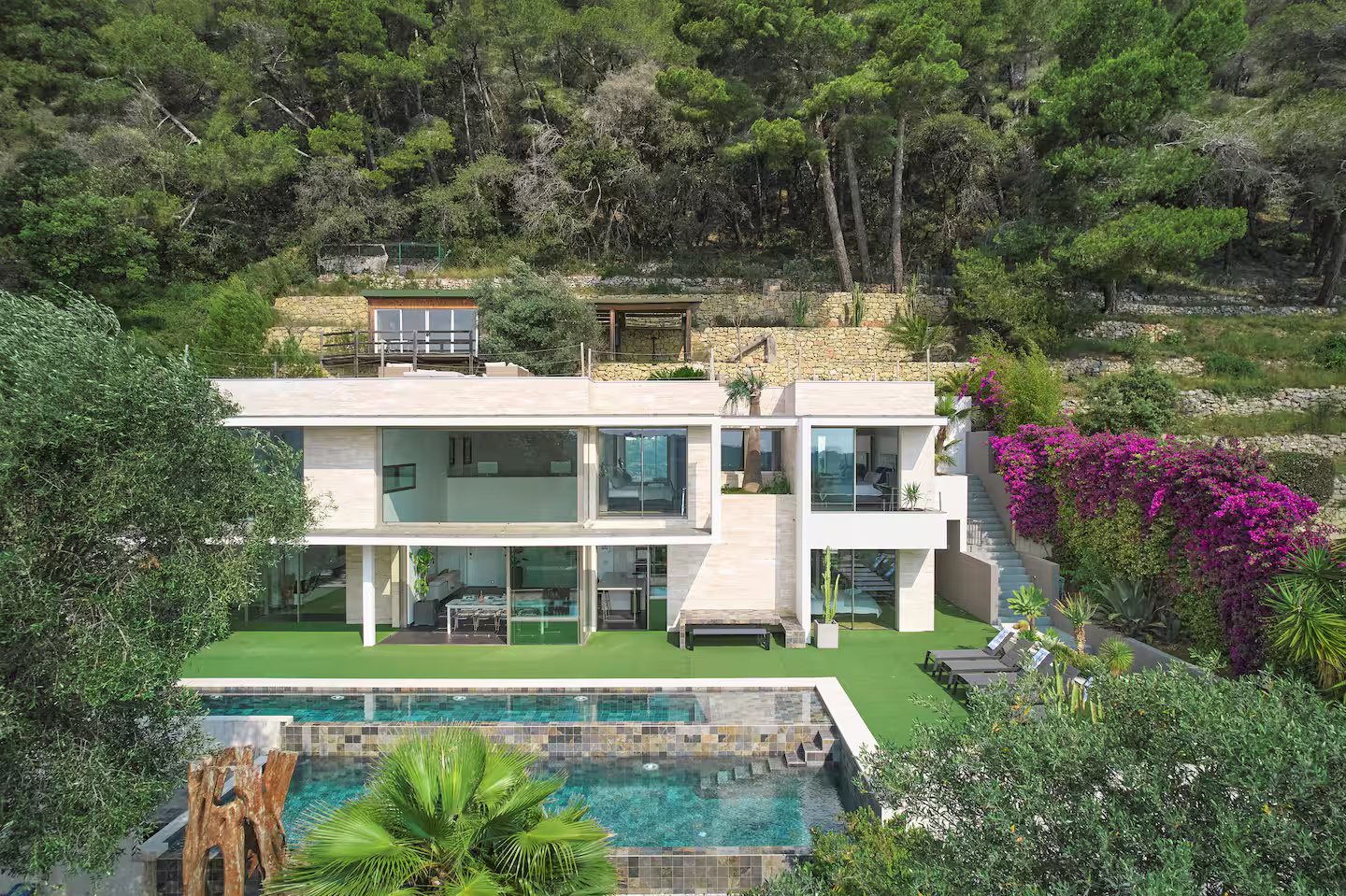 The Supra Villa