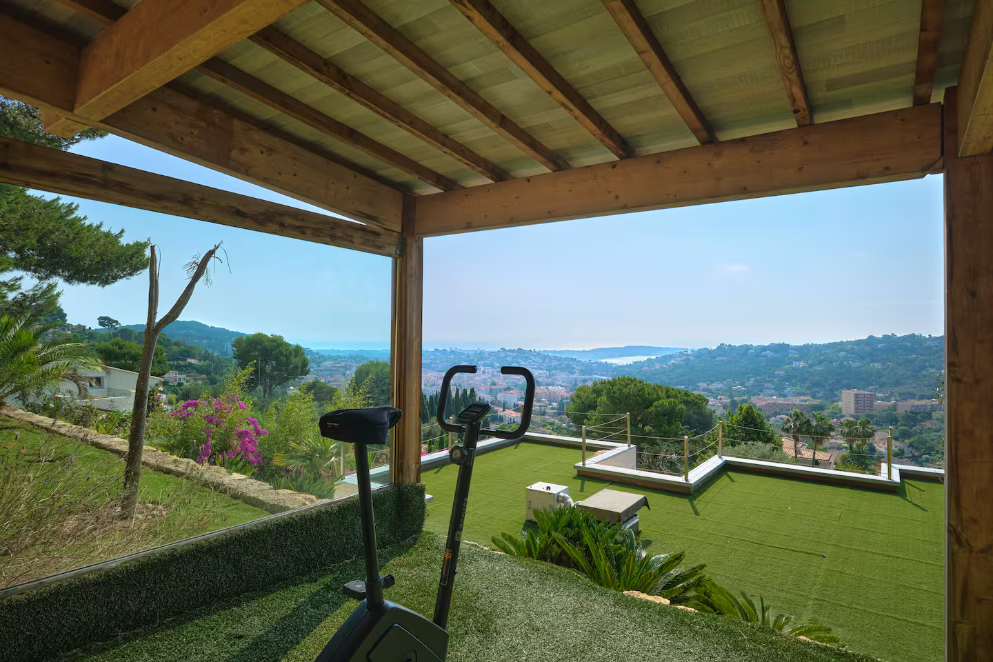 The Supra Villa