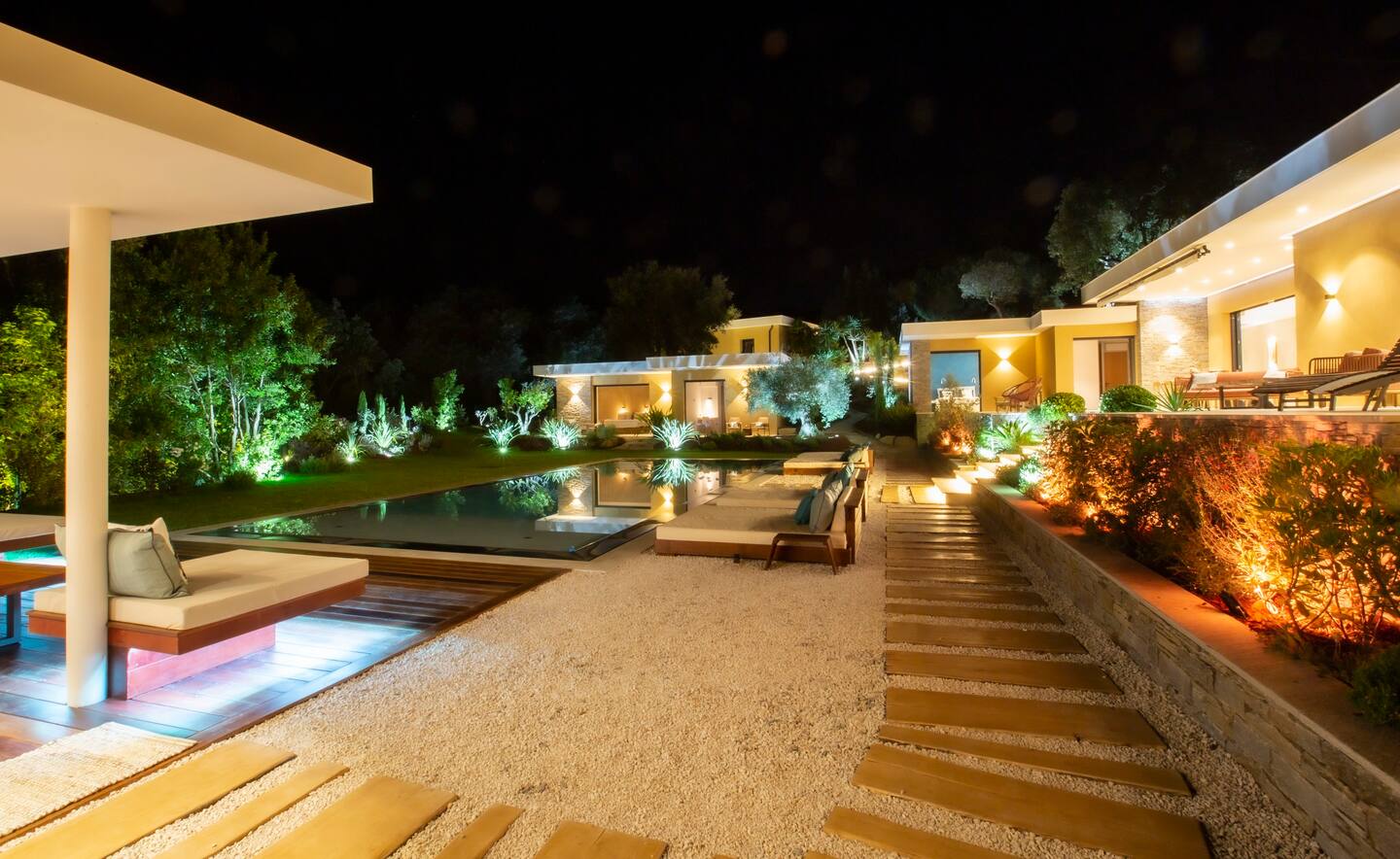 The Alga Villa