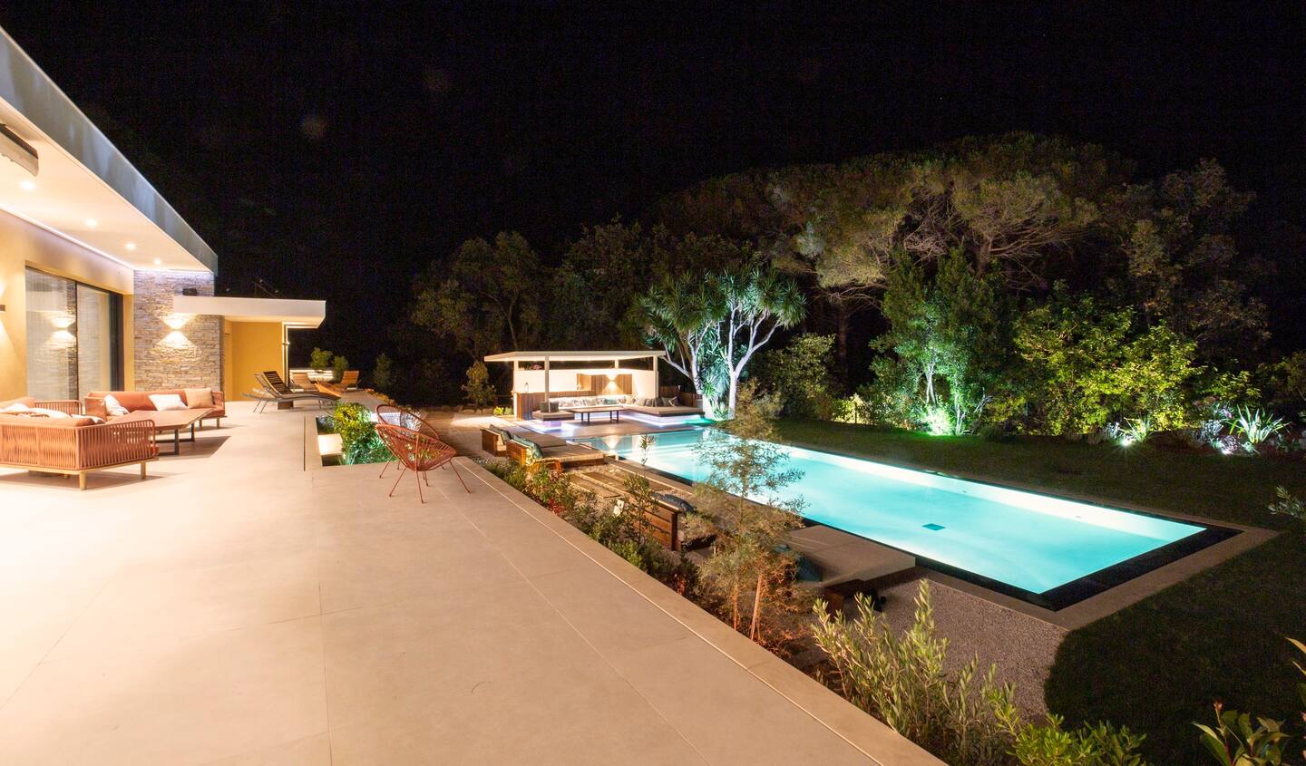 The Alga Villa