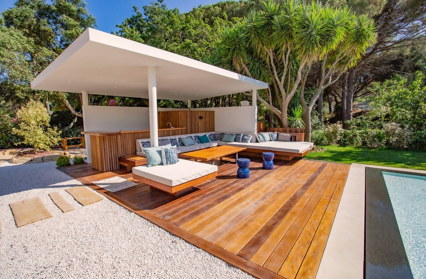 The Alga Villa