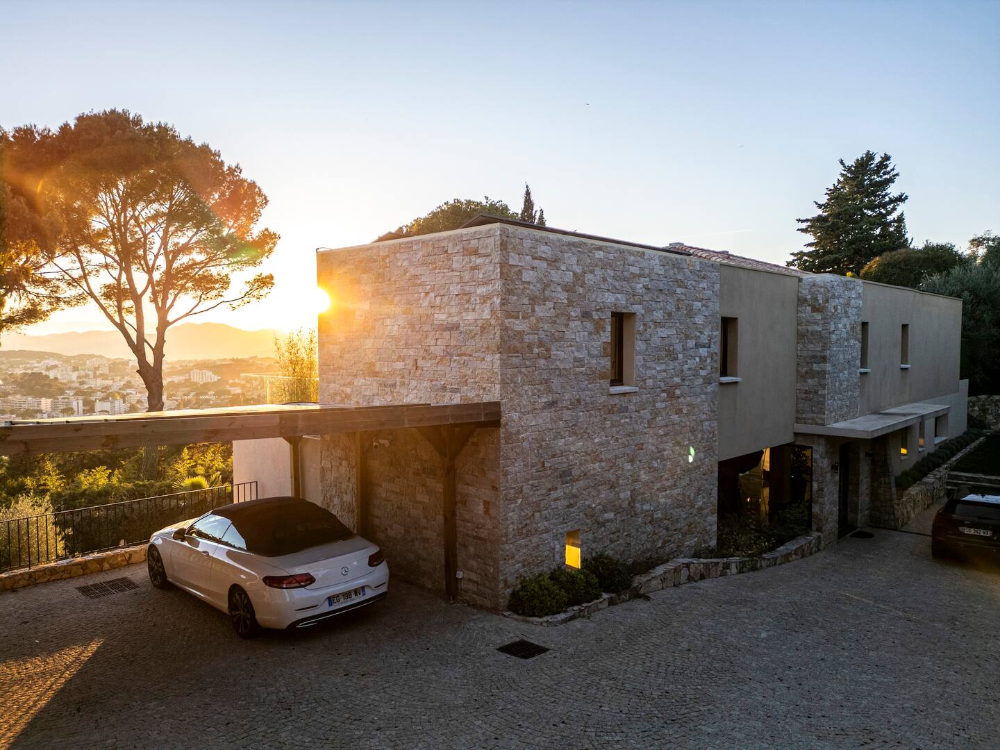 The Maga Villa