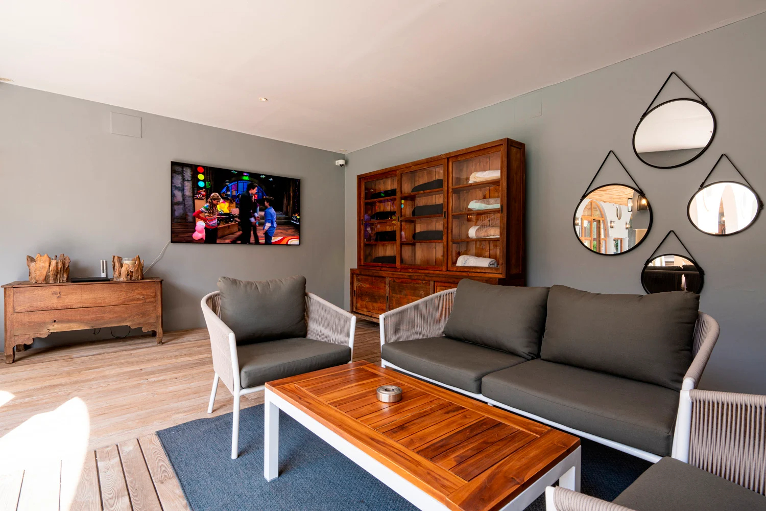 The Lambra Villa