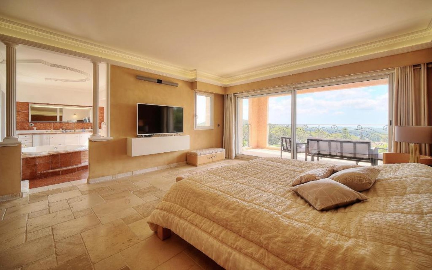 The Lauvas Villa