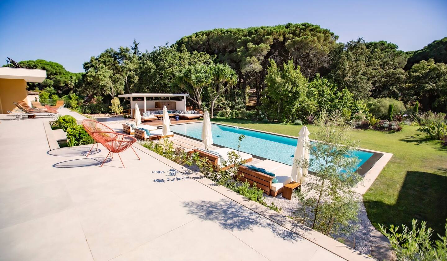 The Alga Villa