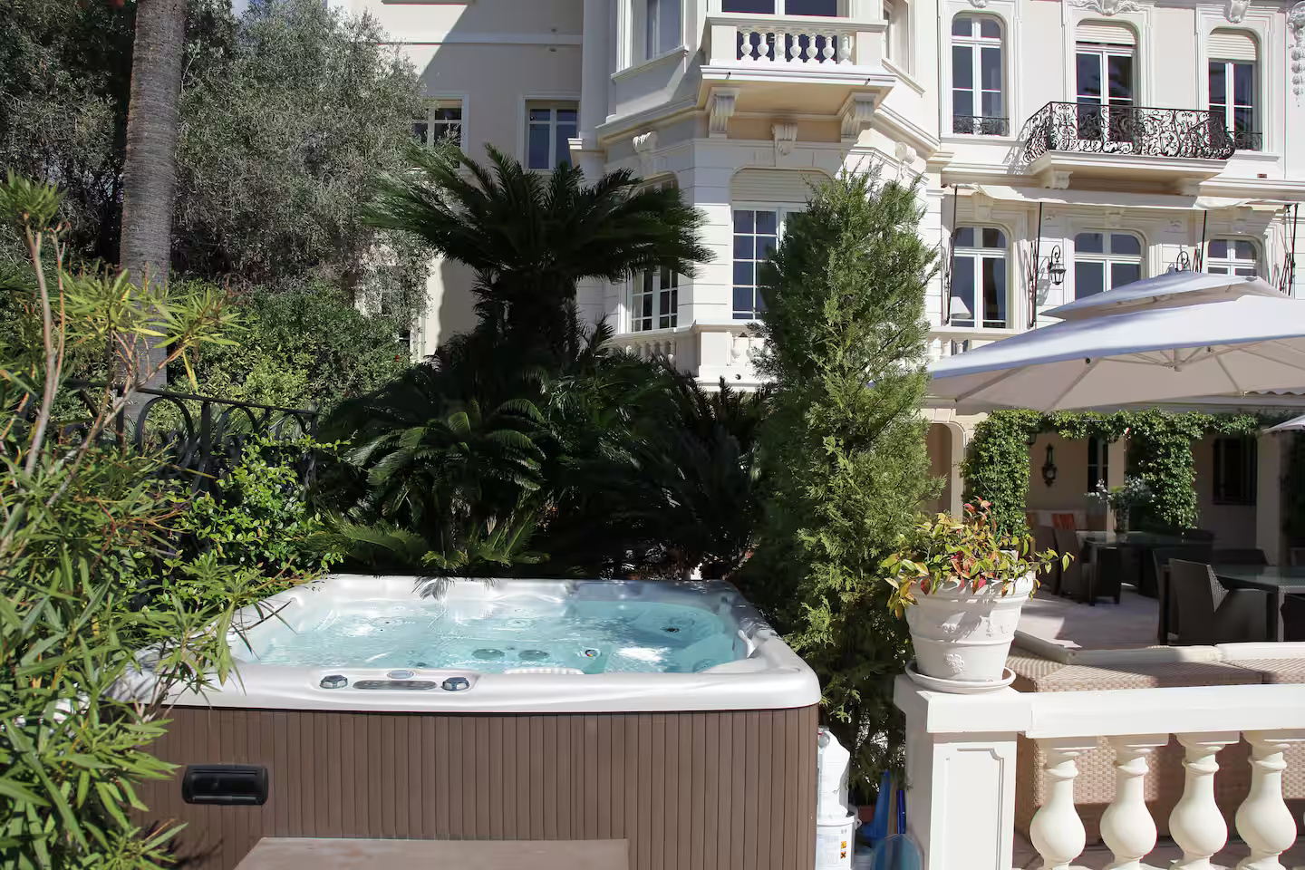 The Alla Villa
