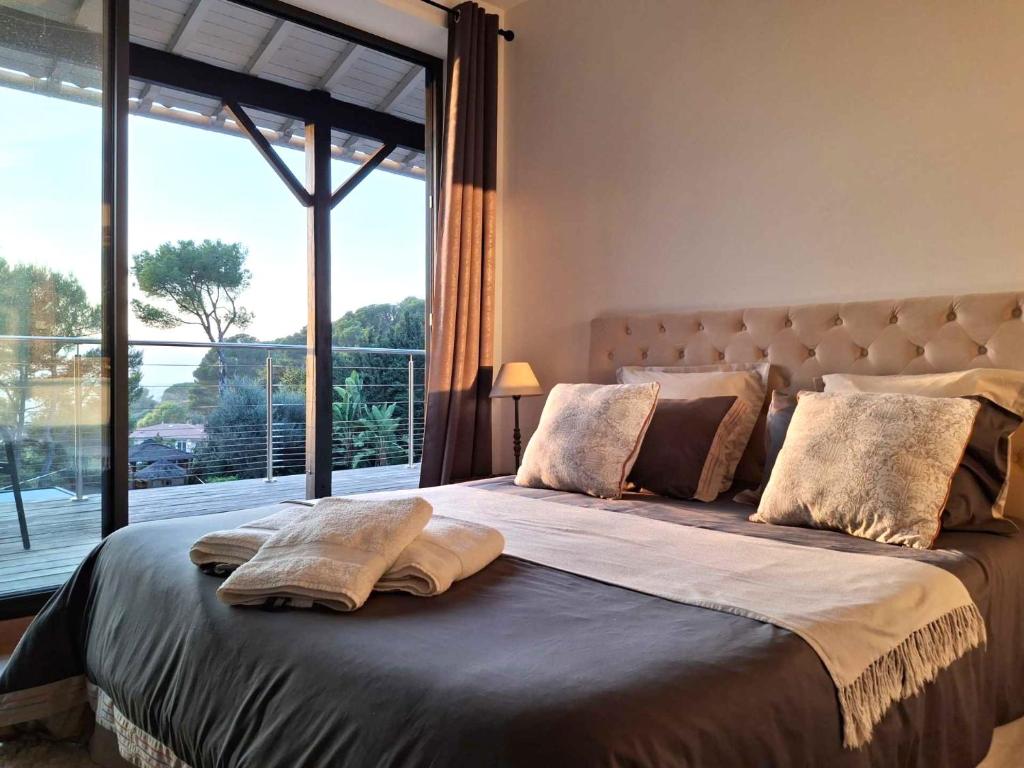 The Cari Villa