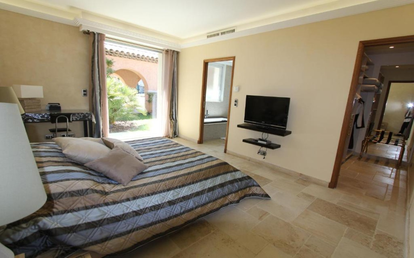 The Lauvas Villa