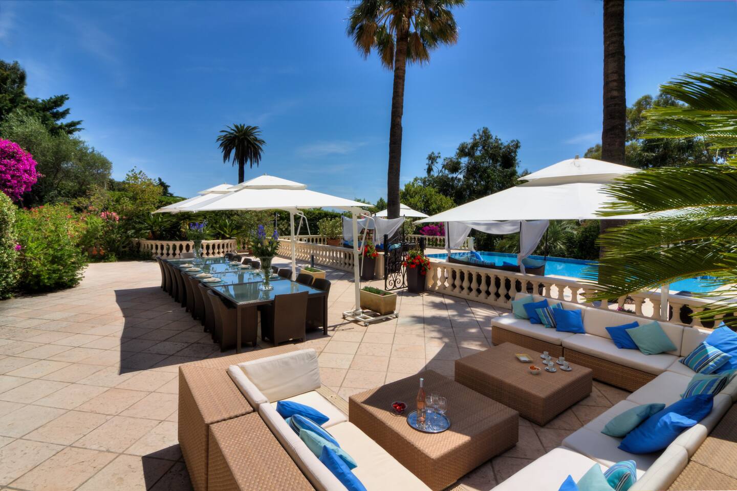 The Alla Villa