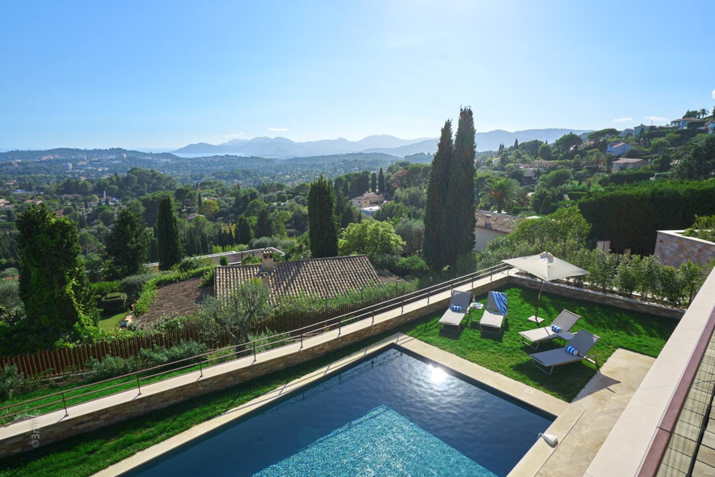 The Zara Villa
