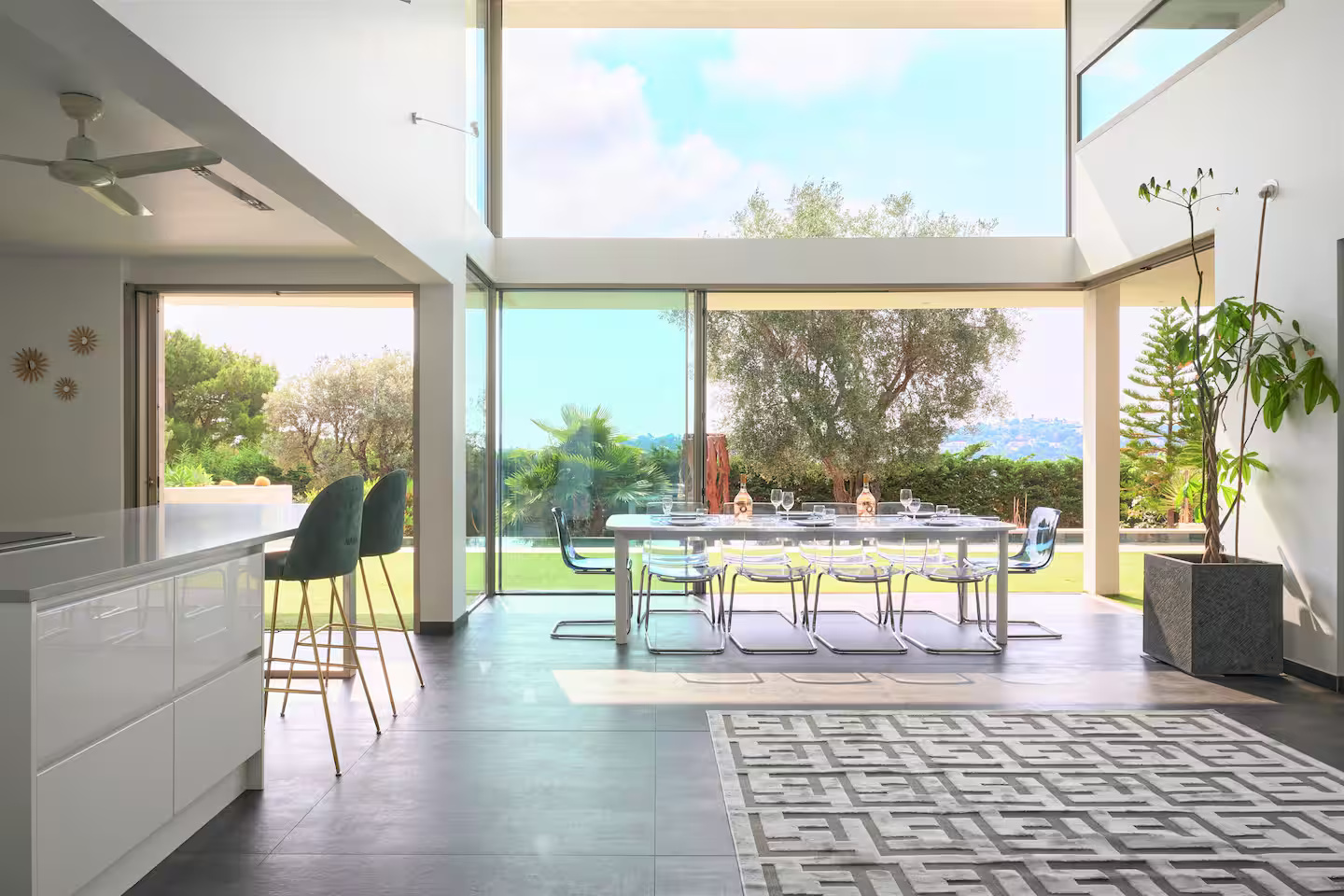 The Supra Villa
