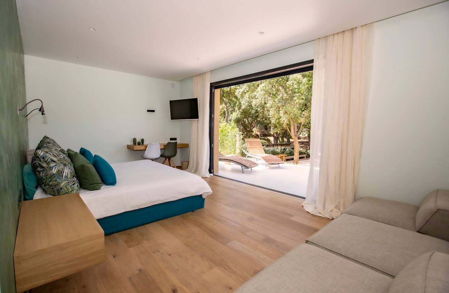 The Alga Villa