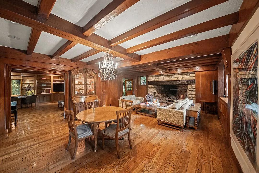 The Sienna Villa