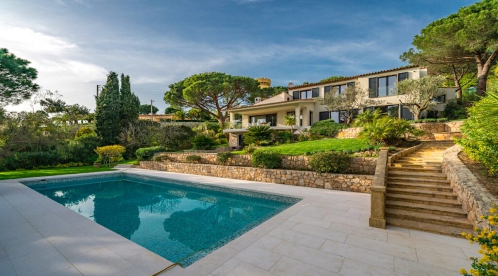The Vert Villa
