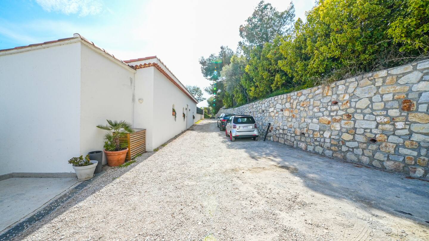 The Thomas Villa