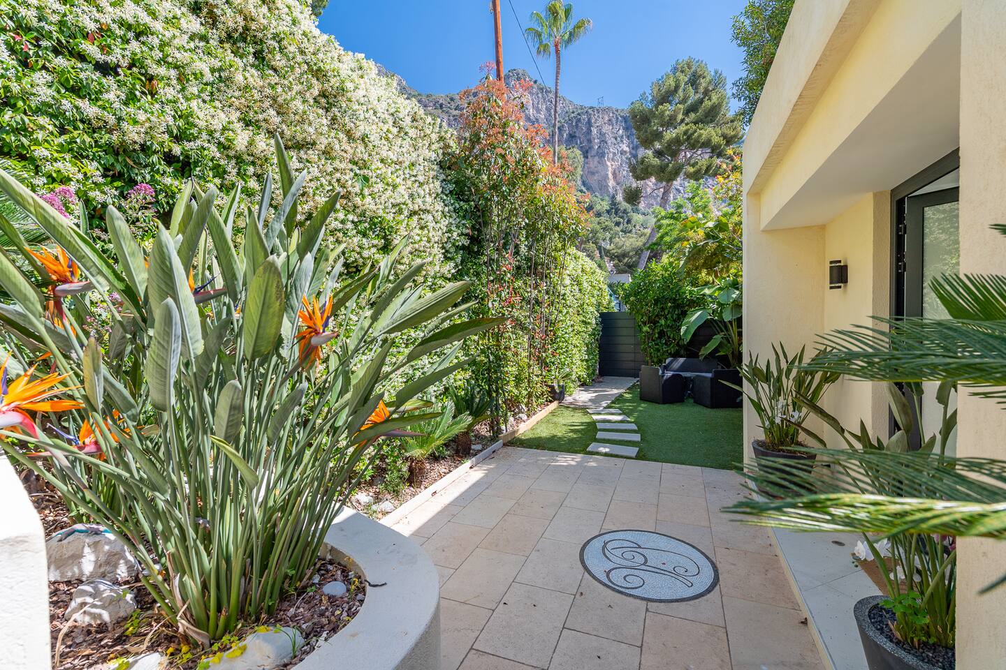 The Angel Villa