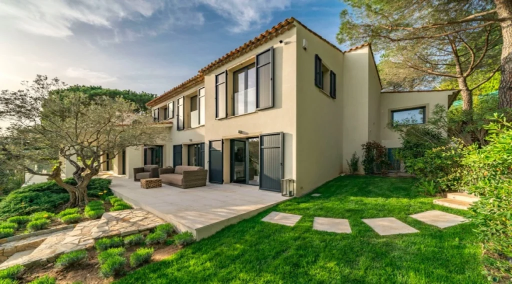 When to Visit Cannes? Luxury Vacation Stays 2026