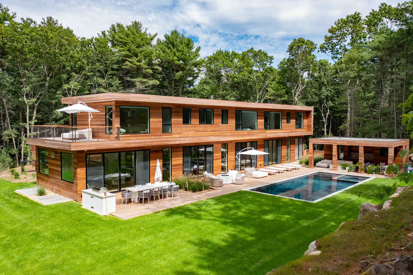 Hamptons Luxury Villa Rentals