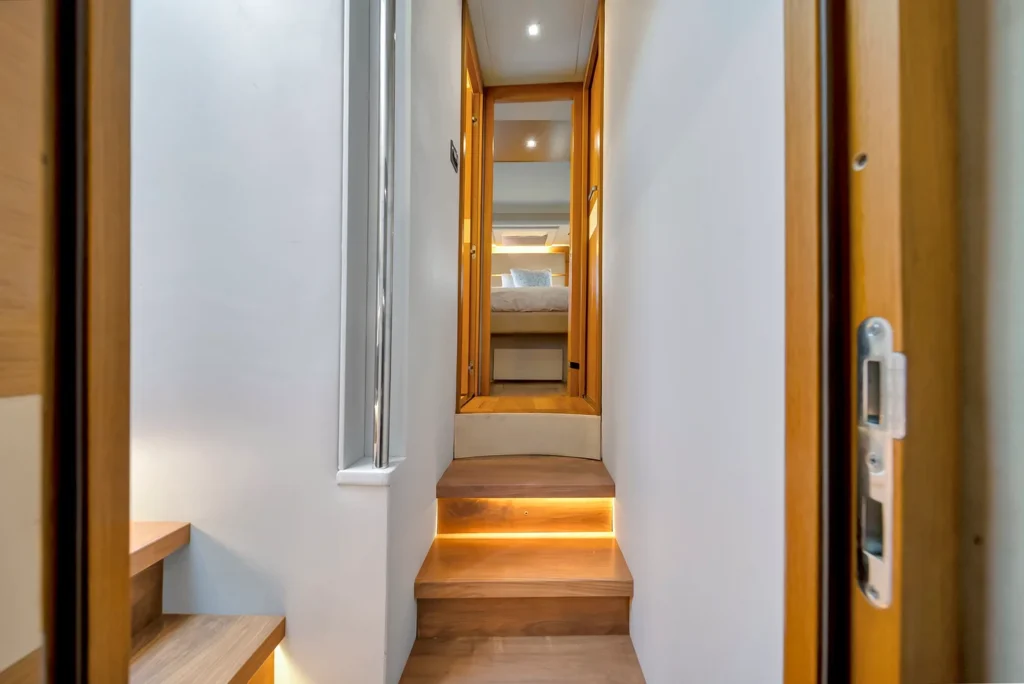 60’ Azimut Supreme 2