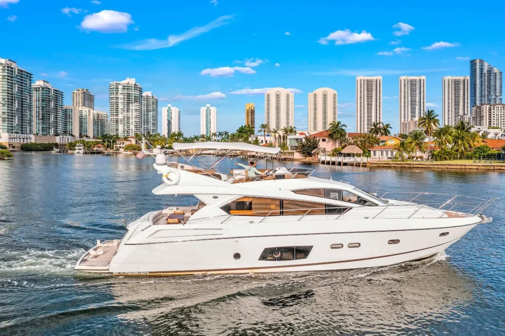 70′ Sunseeker Manhattan